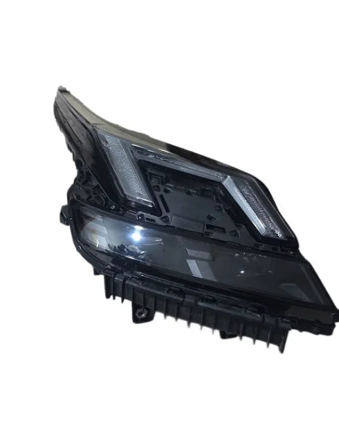 Faro LED para Lynk & Co 08 EV / PHEV (8891669863) – usado
