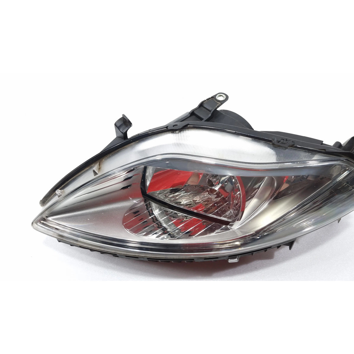 Used left front halogen headlight for Lancia Ypsilon 2011–2023 – photo 5