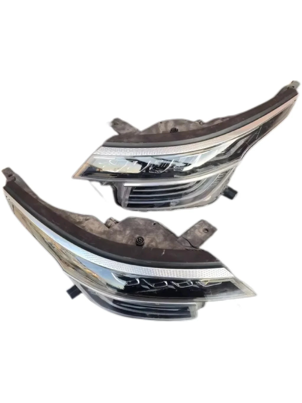 High-End LED Daytime Running Light Lens Xenon Headlight 6000k Color Temperature for Kia KX3 Headlight Upgrade
