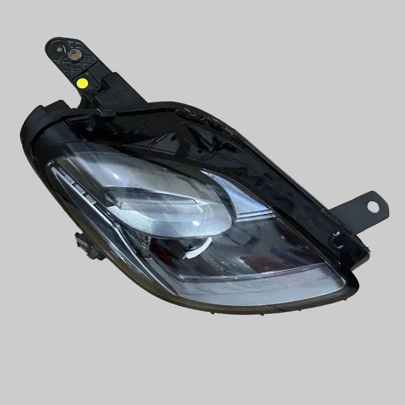 Faro para Maserati Grecale