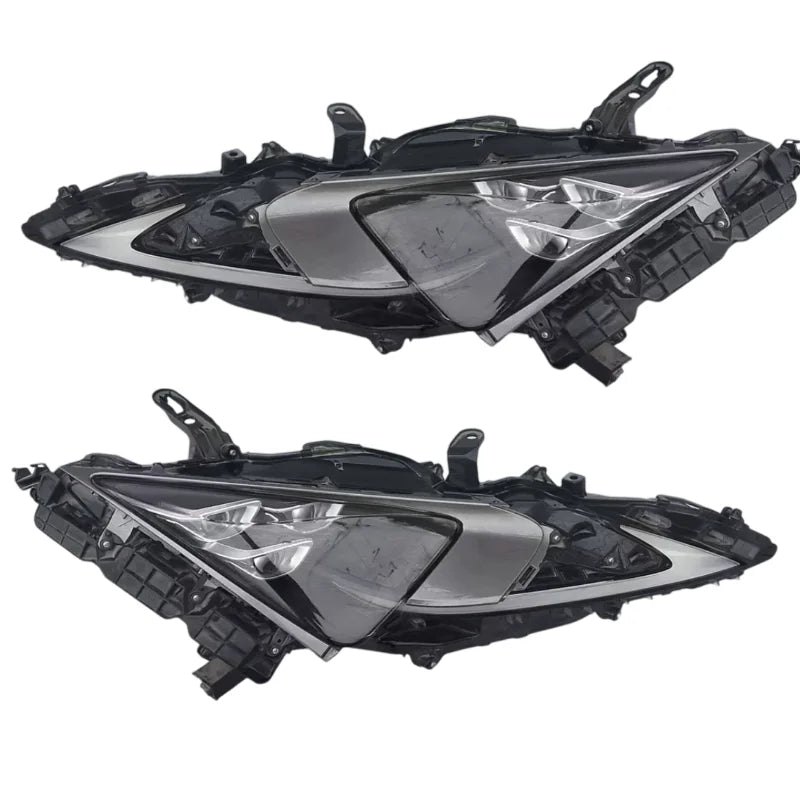 Lexus LC500 headlight – image 1