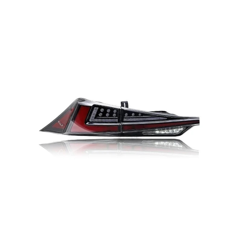 Piloto trasero LED para Lexus IS (2013–2022) – diseño continuo con intermitente fluido