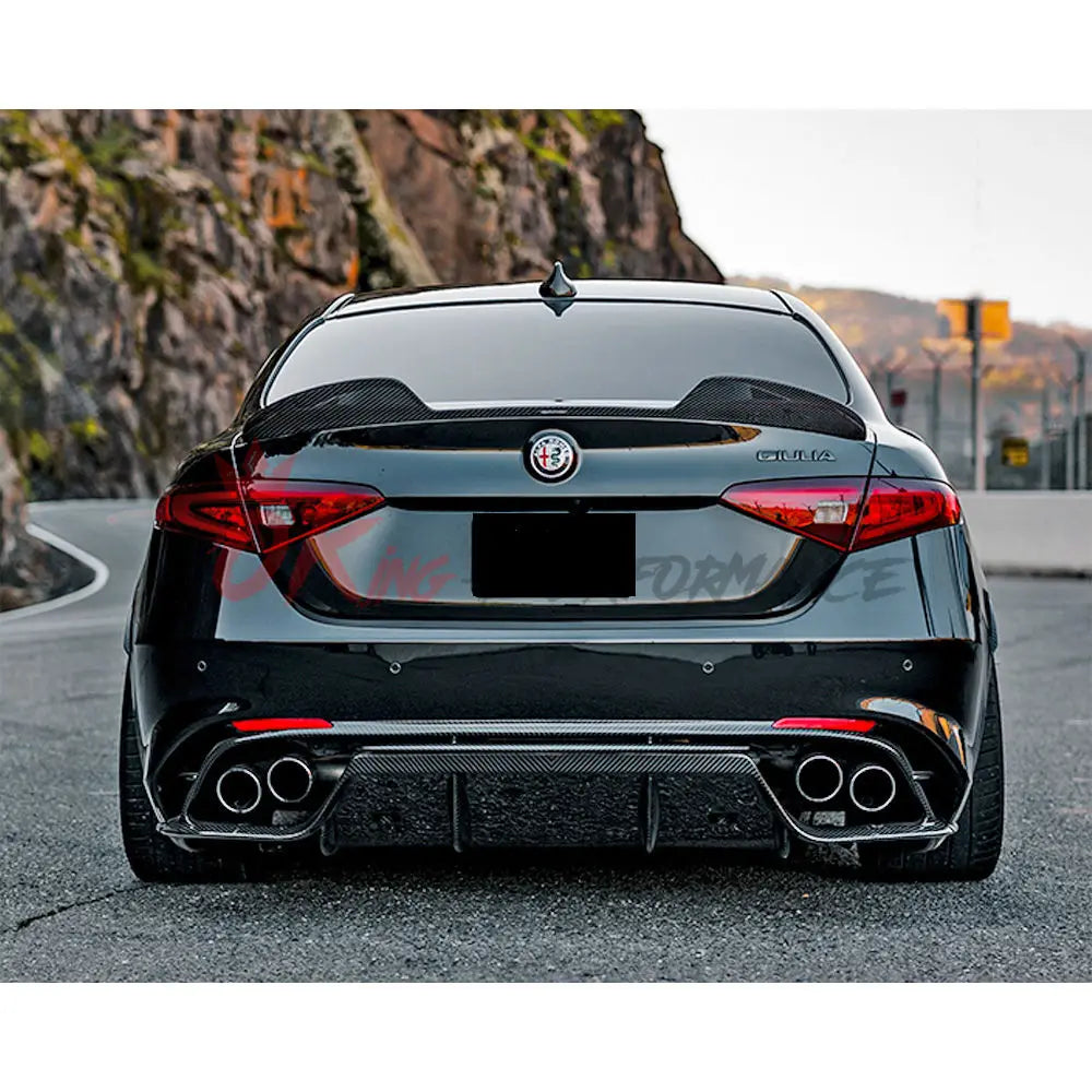 GTAM Style Real Carbon Fiber Trunk Spoiler for Alfa Romeo Giulia (2016-2023)