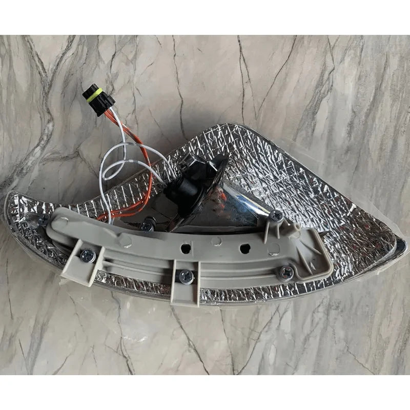 Rearview Mirror Turn Signal Lamp for Bentley Continental GT &amp; GTC | OE 3W0949101A / 3W0949102A