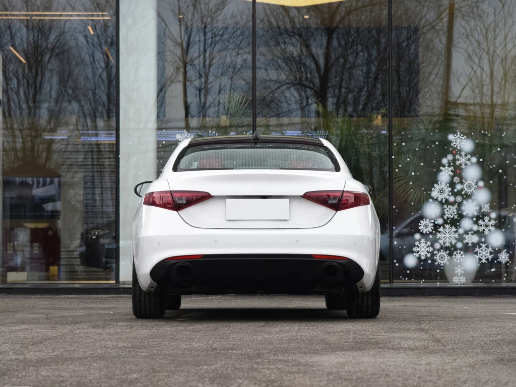 Real Carbon Fiber Rear Diffuser for Alfa Romeo Giulia (2017–2020)