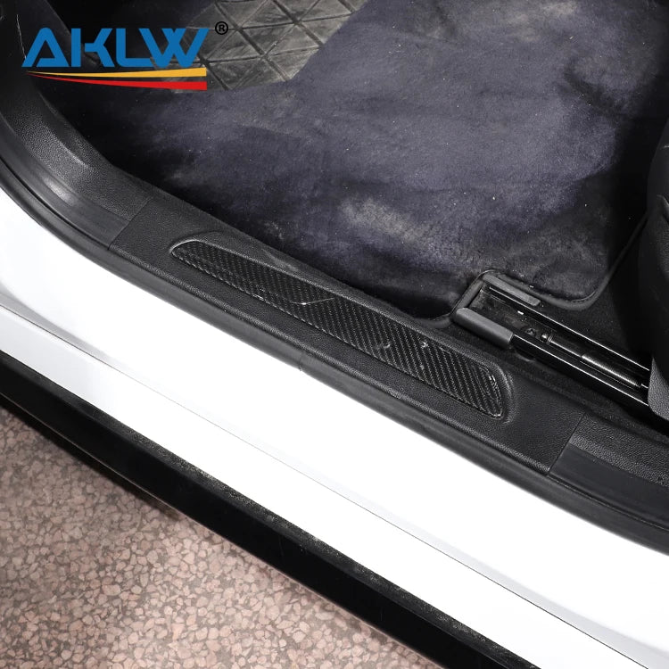 Real Carbon Fiber Door Sill Trim Covers for Alfa Romeo Giulia (2015–2020) – Luxury Interior Upgrade