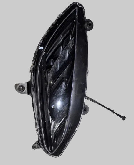 Farol LED usado para Lotus Emira – Ref. 7210002ED1 (esquerdo ou direito)