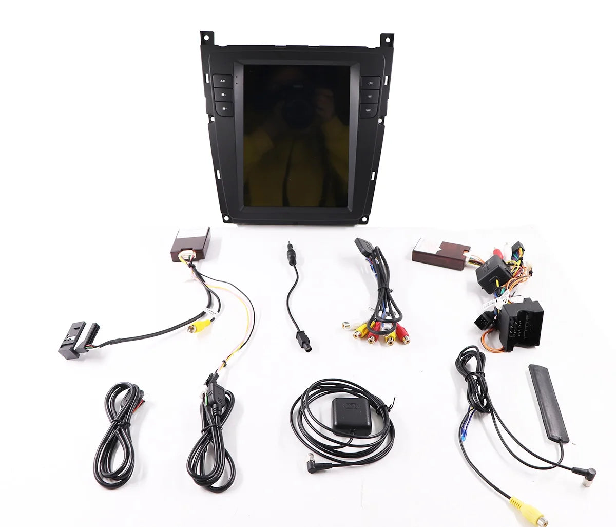 9.7" Wireless CarPlay &amp; Android 13 Navigation System for Bentley (2012–2019)