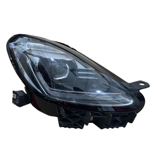 Faro para Maserati Grecale