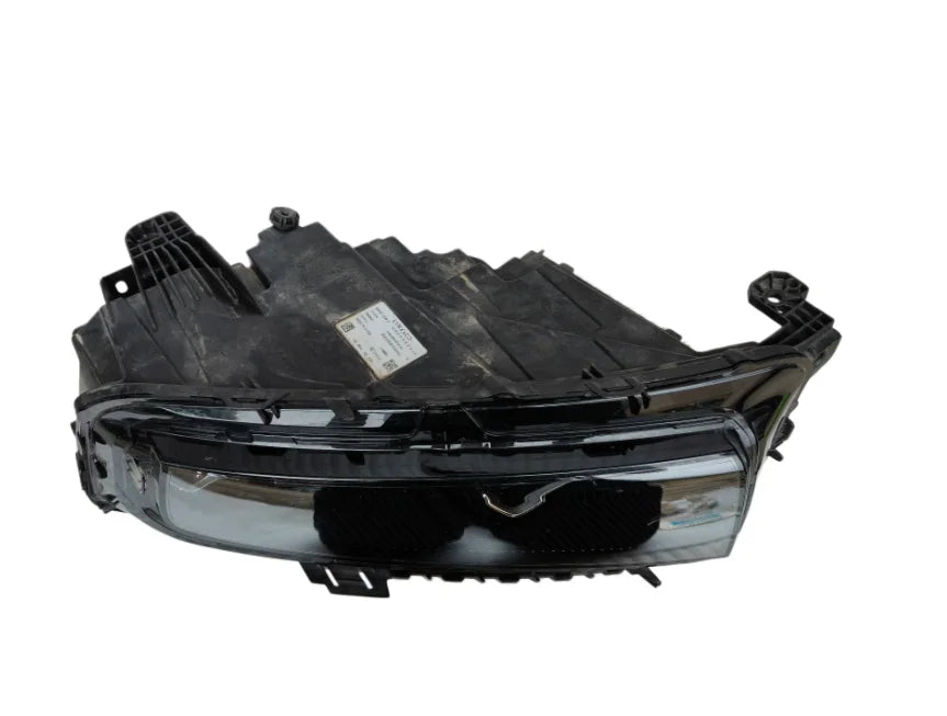 LED žaromet za Lynk & Co 09 EV / PHEV (8894492693) – rabljeno