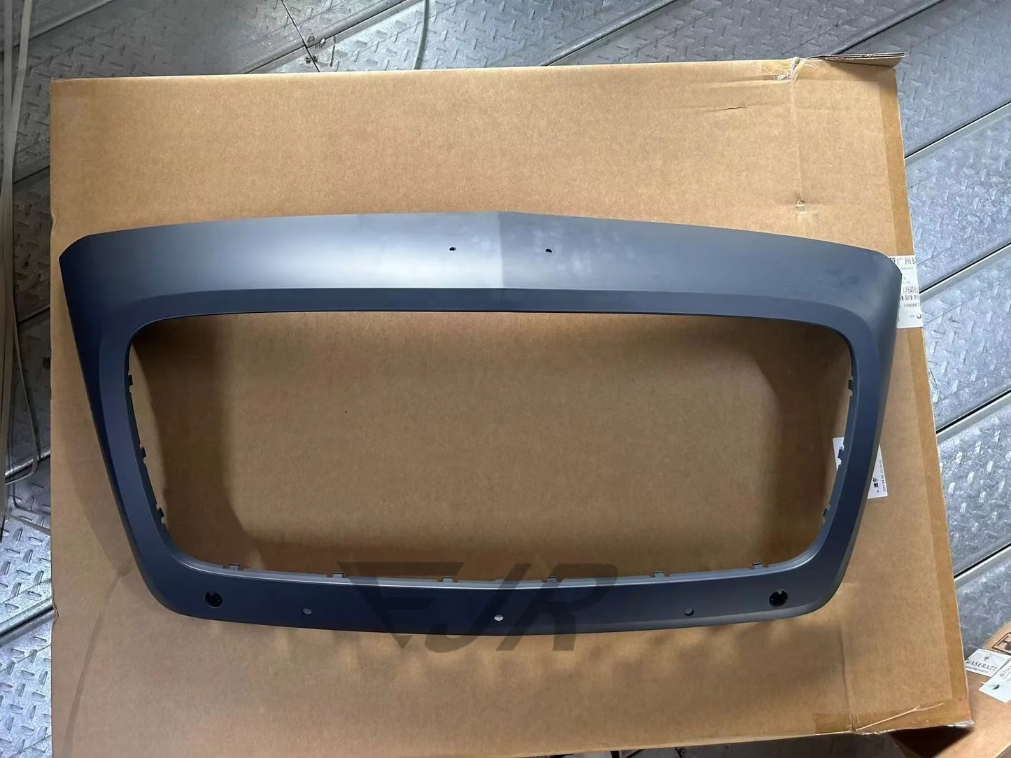 OEM Front Bumper Grille Frame for Bentley Continental GT (2016–2018) | OE 3W3853651F