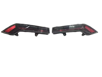 Suitable for Lamborghini Gallardo Huracan Aventador URUS Rear Tail Light Left and Right Taillights 4T0945095 4T0945096