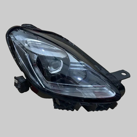 Faro para Maserati Grecale